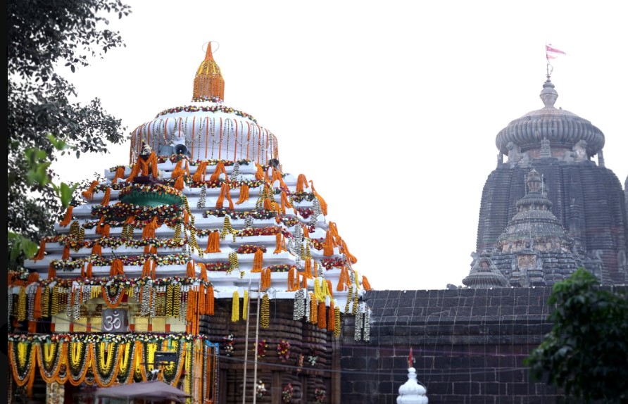 Handi Bhanga Ritual At Lingaraj Temple After 11 Long Years