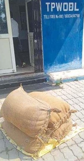 Farmer sells paddy to pay electricity bill