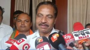 Will Bibhuti Be Removed From The cabinet: ମନ୍ତ୍ରୀମଣ୍ଡଳରୁ ବାଦ ପଡ଼ିବା ଭୟ ଘାରିଲାଣି ବିଭୂତିଙ୍କୁ !