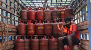 Commercial LPG Allocation: ବାଣିଜ୍ୟିକ ଏଲ୍‌ପିଜି ବଣ୍ଟନ ୭୦%କୁ ବୃଦ୍ଧି ପ୍ରସ୍ତାବ