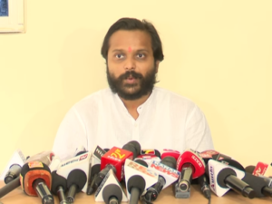 Souvic Biswal Target BJD: ବିଜେଡିରୁ ନିଲମ୍ବନ ନୁହେଁ ବହିଷ୍କାର କରିଥିଲେ ଖୁସି ହୋଇଥାନ୍ତି: ସୌଭିକ୍‌ ବିଶ୍ବାଳ