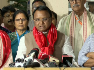 Rajya Sabha Election: ରାଜ୍ୟସଭା ନିର୍ବାଚନ; ନବୀନଙ୍କ ମନ୍ତବ୍ୟକୁ ଅପରିପକ୍ବ କହି ସମାଲୋଚନା କଲେ ମୁଖ୍ୟମନ୍ତ୍ରୀ ମୋହନ ମାଝୀ