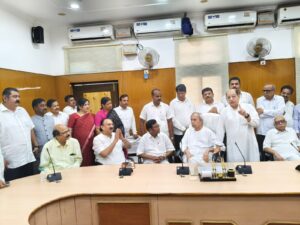 Rajya Sabha Polls: ରାଜ୍ୟସଭା ନିର୍ବାଚନ ପାଇଁ ନାମାଙ୍କନ ଦାଖଲ କଲେ ବିରୋଧୀ ଦଳ ପ୍ରାର୍ଥୀ ସଂତୃପ୍ତ ମିଶ୍ର ଏବଂ ଦତ୍ତେଶ୍ୱର ହୋତା