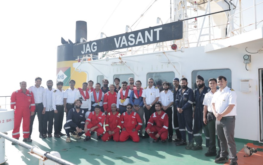 lpg-vessel-jag-vasant-arrives-at-gujarats-kandla-port
