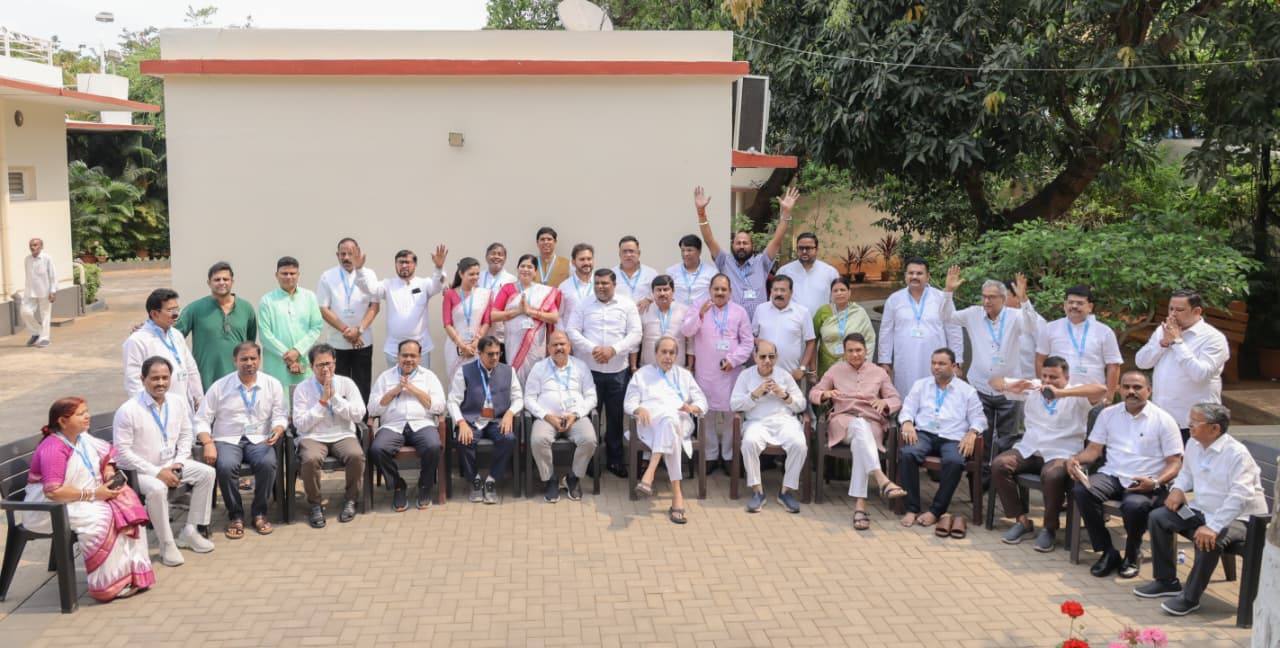 bjd-issues-show-cause-notice-to-6-mlas-over-cross-voting-in-rajya-sabha