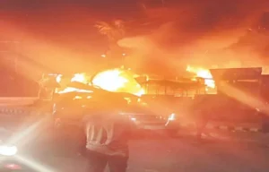 Fire Breaks Out At Tarini Market: ଭୁବନେଶ୍ୱରର କଳିଙ୍ଗ ଷ୍ଟୁଡିଓ ସ୍କୋୟାର ତାରିଣୀ ମାର୍କେଟରେ ବଡ଼ ଧରଣର ଅଗ୍ନିକାଣ୍ଡ