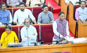 Odisha Assembly Special Session: ଭାରତୀୟ ଗଣତନ୍ତ୍ରରେ ମହିଳାଙ୍କ ଯୋଗଦାନ ଉପରେ ଓଡ଼ିଶା ବିଧାନସଭାର ସ୍ୱତନ୍ତ୍ର ଅଧିବେଶନ ଅନୁଷ୍ଠିତ; ମହିଳା ସଶକ୍ତିକରଣ ପାଇଁ ଆହ୍ୱାନ କଲେ ମୁଖ୍ୟମନ୍ତ୍ରୀ