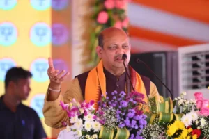 Manmohan Target Naveen Pattnaik: ନବୀନ ସବୁ ଜିଲ୍ଲା ବୁଲିଲେ ଅଭିଜ୍ଞତା ପାଇବେ: ମନମୋହନ