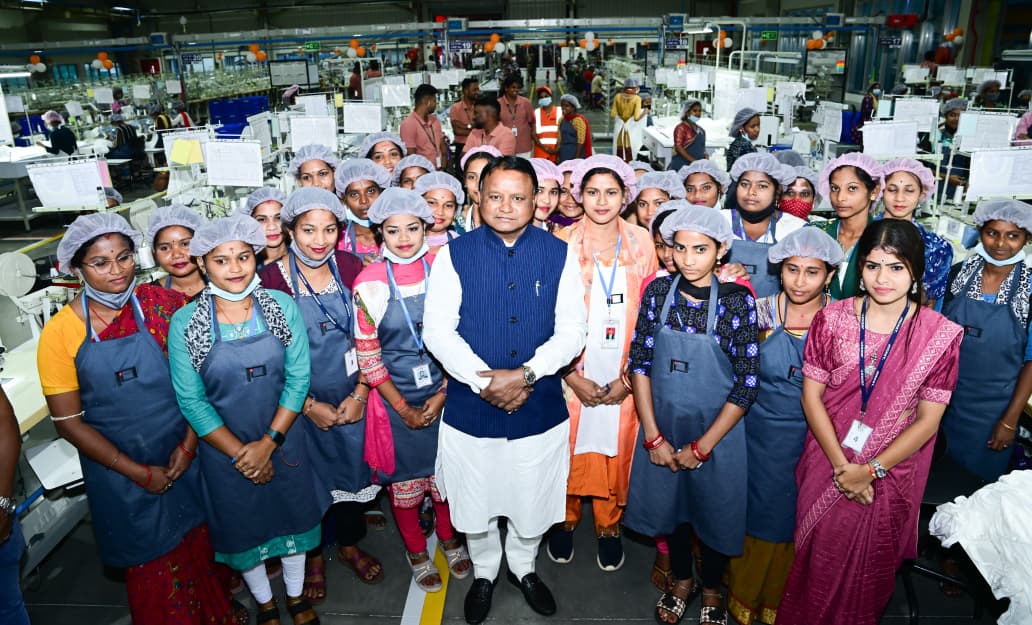 Odisha CM unveils 36 industrial projects worth Rs 40,000 crore