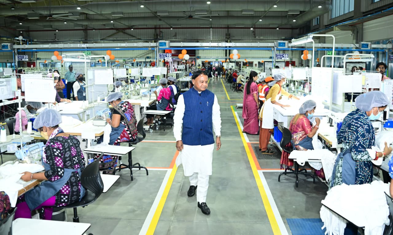 Odisha CM unveils 36 industrial projects worth Rs 40,000 crore