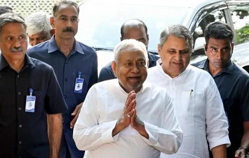nitish-kumar-resigns-as-bihar-chief-minister-2