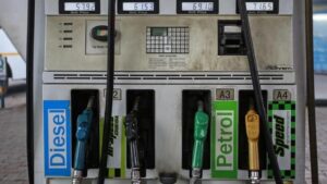 Petrol, Diesel And ATF Export Duty Reduced: ତୈଳ କଂପାନୀକୁ ଆଶ୍ବସ୍ତି; ପେଟ୍ରୋଲ, ଡିଜେଲ୍, ATF ଉପରୁ ହ୍ରାସ ହେଲା ରପ୍ତାନୀ ଶୁଳ୍କ