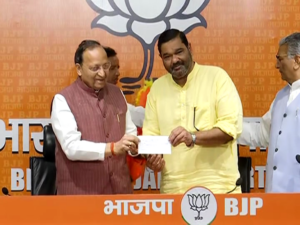 MP Debashish Samantaray joins BJP:  ବିଜେପିରେ ମିଶିଲେ ଦେବାଶିଷ ସାମନ୍ତରାୟ