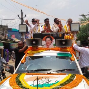Raja Samantaray Join Congress: ପିପିଲିରେ କଂଗ୍ରେସର ଶକ୍ତି ପ୍ରଦର୍ଶନ; ହଜାର ହଜାର କର୍ମୀଙ୍କ ସହ ରାଜା ସାମନ୍ତରାୟଙ୍କ କଂଗ୍ରେସକୁ ଘର ବାହୁଡା଼
