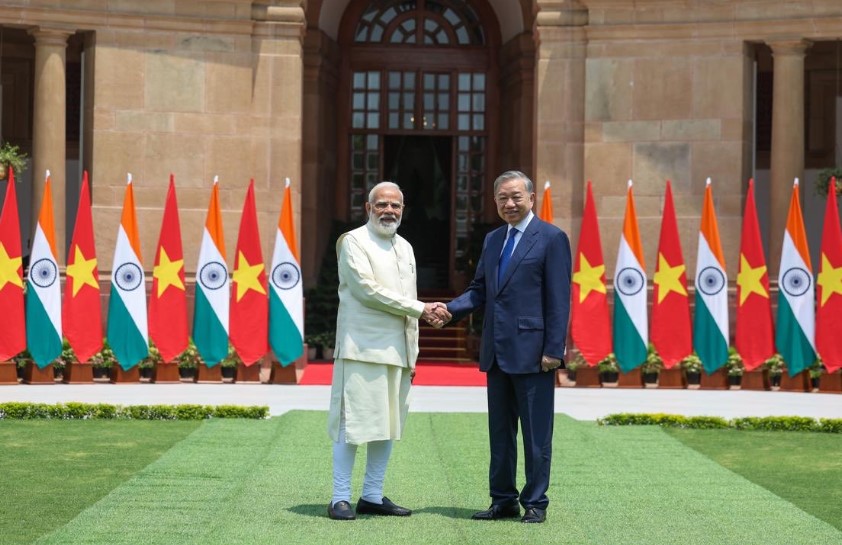 India–Vietnam strengthen ties with 13 MoUs across key sectors; target trade to $25 Billion by 2030