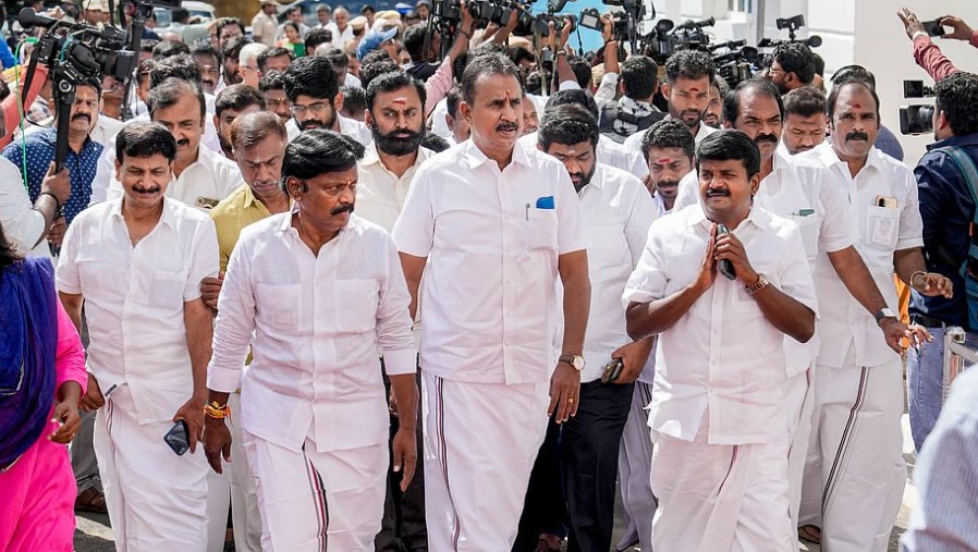 Internal Rift in AIADMK: More than 30 MLAs likely to support Vijay's TVK