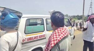 Ambulance Incident: ଆମ୍ବୁଲାନ୍ସରୁ ତେଲ ସରିଯିବାରୁ ରୋଗୀ ମୃତ୍ୟୁ ଘଟଣା; ଅଭିଯୋଗକୁ ଖଣ୍ଡନ କଲେ ମାଲିକ