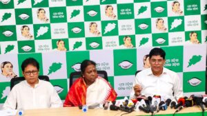 Allowance to Senior Citizens: ବୟସ୍କଙ୍କୁ ଭତ୍ତା ଦେବାରେ ସମ୍ପୂର୍ଣ୍ଣ ବିଫଳ ଡବଲ ଇଞ୍ଜିନ ସରକାର: ବିଜେଡି