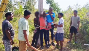 Villagers Tie Up Power Workers in Deogarh: ୪ ଦିନ ବିଦ୍ୟୁତ ନଥିବାରୁ ଶକ୍ତି ବିଭାଗର କର୍ମଚାରୀଙ୍କୁ ଖୁଣ୍ଟରେ ବାନ୍ଧିଲେ ଗ୍ରାମବାସୀ