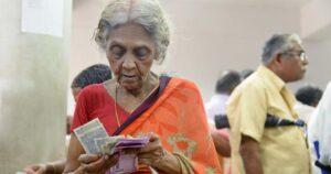 NSAP Pension: ବ୍ୟାଙ୍କ ସହ ଆଧାର ଲିଙ୍କ ନ ଥିଲେ ବନ୍ଦ ହେବ NSAP ପେନସନ