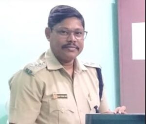 Sarankul IIC Transferred: ମହିଳାଙ୍କୁ ପ୍ରେମ ନିବେଦନ ଅଭିଯୋଗ; ବଦଳିଲେ ଶରଣକୁଳ ଆଇଆଇସି