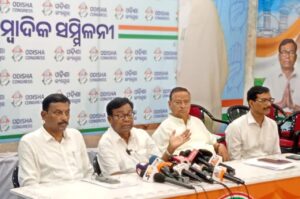 Bhakta Das Target BJP Govt: ମହାନଦୀ ଜଳକୁ ଛତିଶଗଡକୁ ଦାନକରି ପ୍ରଧାନମନ୍ତ୍ରୀ ଓଡିଶାରେ ପାଳିବେ ଉତ୍ସବ: ଭକ୍ତ