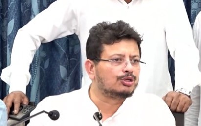 Major Setback for Didi; Expelled TMC leader Ritabrata Banerjee becomes LoP