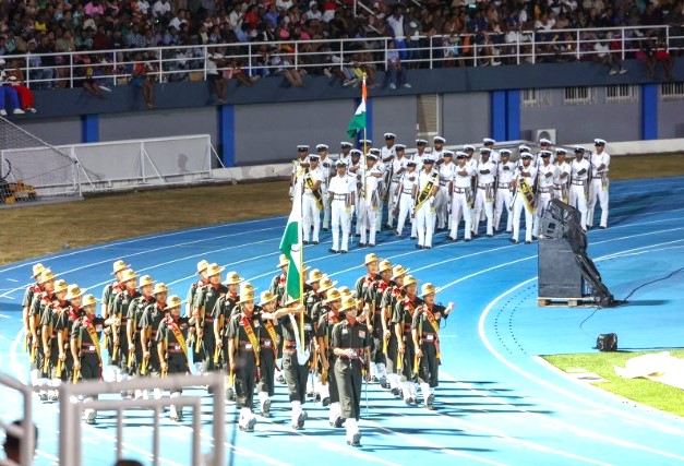 indian-army-navy-participate-in-seychelles-national-day-celebrations