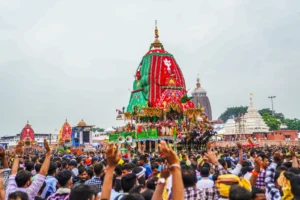 Ratha Jatra: ଆରମ୍ଭ ହେଲା ରଥଟଣା, ପ୍ରଥମେ ଗଡ଼ିଲା ବଡ଼ ଭାଇ ବଳଭଦ୍ରଙ୍କ ତାଳଧ୍ୱଜ ରଥ 