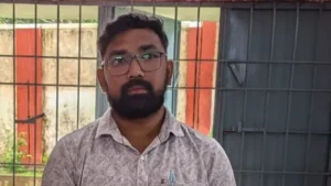 Vigilance Traps OAV Principal: ଲାଞ୍ଚ ନେଇ ଧରାପଡ଼ିଲେ ଓଡ଼ିଶା ଆଦର୍ଶ ବିଦ୍ୟାଳୟର ପ୍ରିନ୍ସିପାଲ