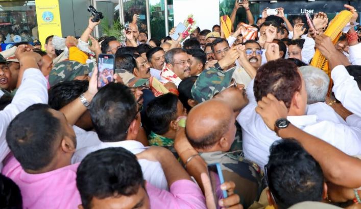 Dharmendra Pradhan Receives Warm Welcome In Bhubaneswar