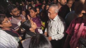 Tension At FM University: ଫକିର ମୋହନ ବିଶ୍ୱବିଦ୍ୟାଳୟରେ ବିଳମ୍ୱିତ ରାତିରେ ଉତ୍ତେଜନା; ନର୍ସିଂ କଲେଜର ଛାତ୍ରଛାତ୍ରୀଙ୍କୁ ଆକ୍ରମଣ ଅଭିଯୋଗ