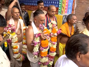 Ratha Jatra 2026: ତିନି ରଥରେ ଆଜ୍ଞାମାଳ ବିଜେ; ସିଂହଦ୍ବାର ସାମ୍ନାରେ ଲାଗିଲା ରଥ