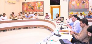 CM Majhi Reviews Ratha Jatra Preparations: ଲୋକସେବା ଭବନରେ ମୁଖ୍ୟମନ୍ତ୍ରୀଙ୍କ ରଥଯାତ୍ରା ସମୀକ୍ଷା ବୈଠକ