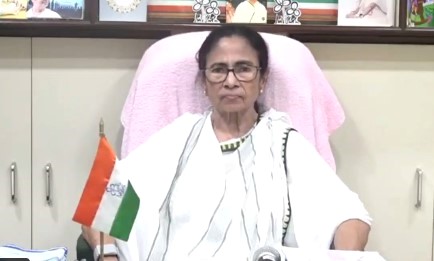 Mamata stands alone; the battle is tough