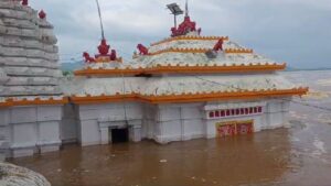 Mahanadi Flood: ବଢୁଛି ମହାନଦୀ; ସିଂହନାଥ ଓ ଭଟ୍ଟାରିକା ପୀଠରେ BNS ୧୬୩ ଲାଗୁ