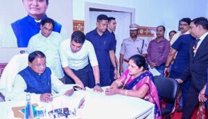 19th CM Grievance Hearing: ମୁଖ୍ୟମନ୍ତ୍ରୀଙ୍କ ଜନଶୁଣାଣିର ୧୮ ପାଳି ସୁଦ୍ଧା ସମାଧାନ ହୋଇଛି ୯୬ ପ୍ରତିଶତ ଅଭିଯୋଗ