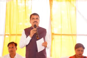 Textbook Row: ପ୍ରଥମ ଶ୍ରେଣୀ ବହିରେ ତ୍ରୁଟି ଅଭିଯୋଗକୁ ଗଣଶିକ୍ଷା ମନ୍ତ୍ରୀଙ୍କ ଖଣ୍ଡନ