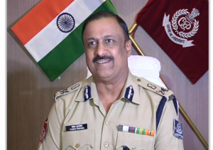 HC issues Show-Cause Notice to Former DGP YB Khurania: ପୂର୍ବତନ ଡିଜିପି ଯୋଗେଶ ବାହାଦୁର ଖୁରାନିଆଙ୍କୁ କାରଣ ଦର୍ଶାଅ ନୋଟିସ