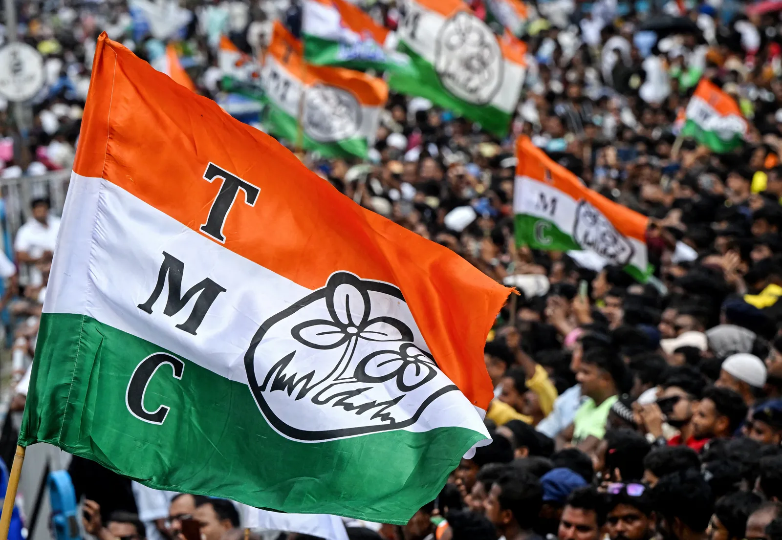 ec-freezes-tmc-name-symbol-ahead-of-bye-polls