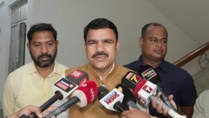 Schools Face Power Cuts: ବିଭିନ୍ନ ସ୍କୁଲ୍‌ରେ ବିଦ୍ୟୁତ ସଂଯୋଗ କାଟିବା ପ୍ରସଙ୍ଗ: ତୁରନ୍ତ ସଂଯୋଗ ଦେବାକୁ ନିର୍ଦ୍ଦେଶ