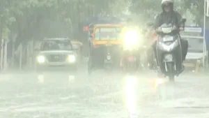 Deep Depression Crosses Coast Near Kalingapatnam: ରାତି ୧୧ଟାରେ କଳିଙ୍ଗପଟ୍ଟନମ୍‌ ନିକଟରେ ତାଣ୍ଡବ ରଚିଲା ଗଭୀର ଅବପାତ