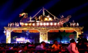 Kataka Bali Yatra: ଐତିହାସିକ କଟକ ବାଲିଯାତ୍ରାରେ ବ୍ୟାନ ହେଲା ପ୍ଲାଷ୍ଟିକ୍; ଶାଳପତ୍ର ଖଲି ବ୍ୟବହାର ପାଇଁ ଜିଲ୍ଲାପାଳଙ୍କ କଡ଼ା ନିର୍ଦ୍ଦେଶ