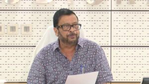 Ganjam Floods Situation: ଗଞ୍ଜାମ ଓ ଗଜପତିରେ ବନ୍ୟା ସ୍ଥିତି: ଆକାଶମାର୍ଗରୁ ରିଲିଫ୍ ବଣ୍ଟନ ପାଇଁ ନିର୍ଦ୍ଦେଶ ଦେଲେ ରାଜସ୍ୱ ମନ୍ତ୍ରୀ