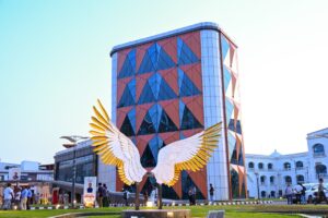 Odisha CM Inaugurates Redeveloped Kalinga Studio: ପୁନର୍ବିକଶିତ ଓ ନବୀକୃତ କଳିଙ୍ଗ ଷ୍ଟୁଡ଼ିଓର ଶୁଭ ଉଦ୍‌ଘାଟନ କଲେ ମୁଖ୍ୟମନ୍ତ୍ରୀ ମୋହନ ମାଝୀ