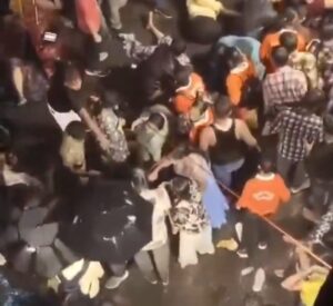 Durga Puja stampede in Kolkata: କୋଲକାତା ଦୁର୍ଗାପୂଜା ମଣ୍ଡପରେ ଦଳାଚକଟା, ୧୭ ମୃତ